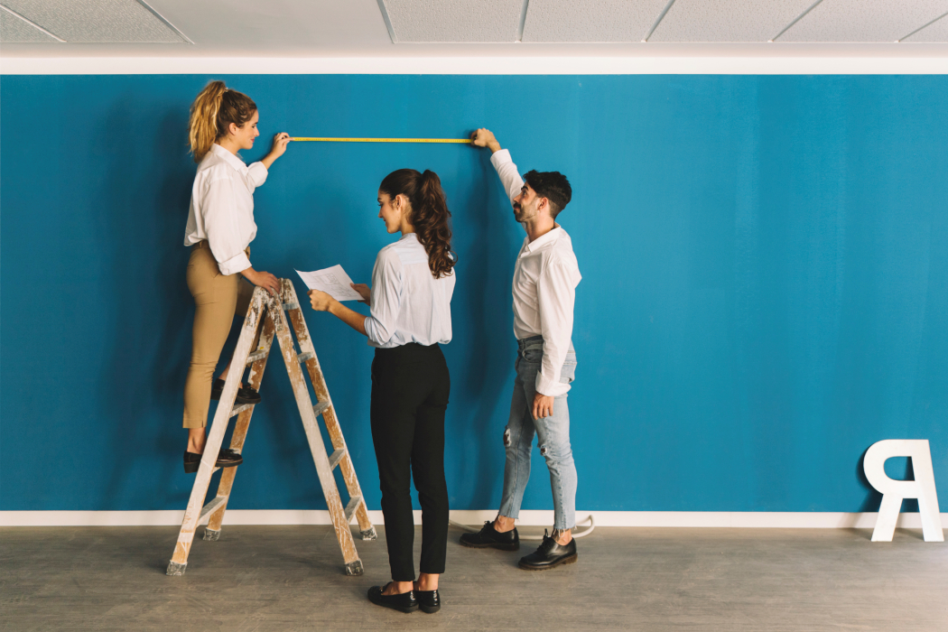 https://hillcrestpaintingandflooringservices.com.au/wp-content/uploads/2025/06/engineers-front-blue.jpg